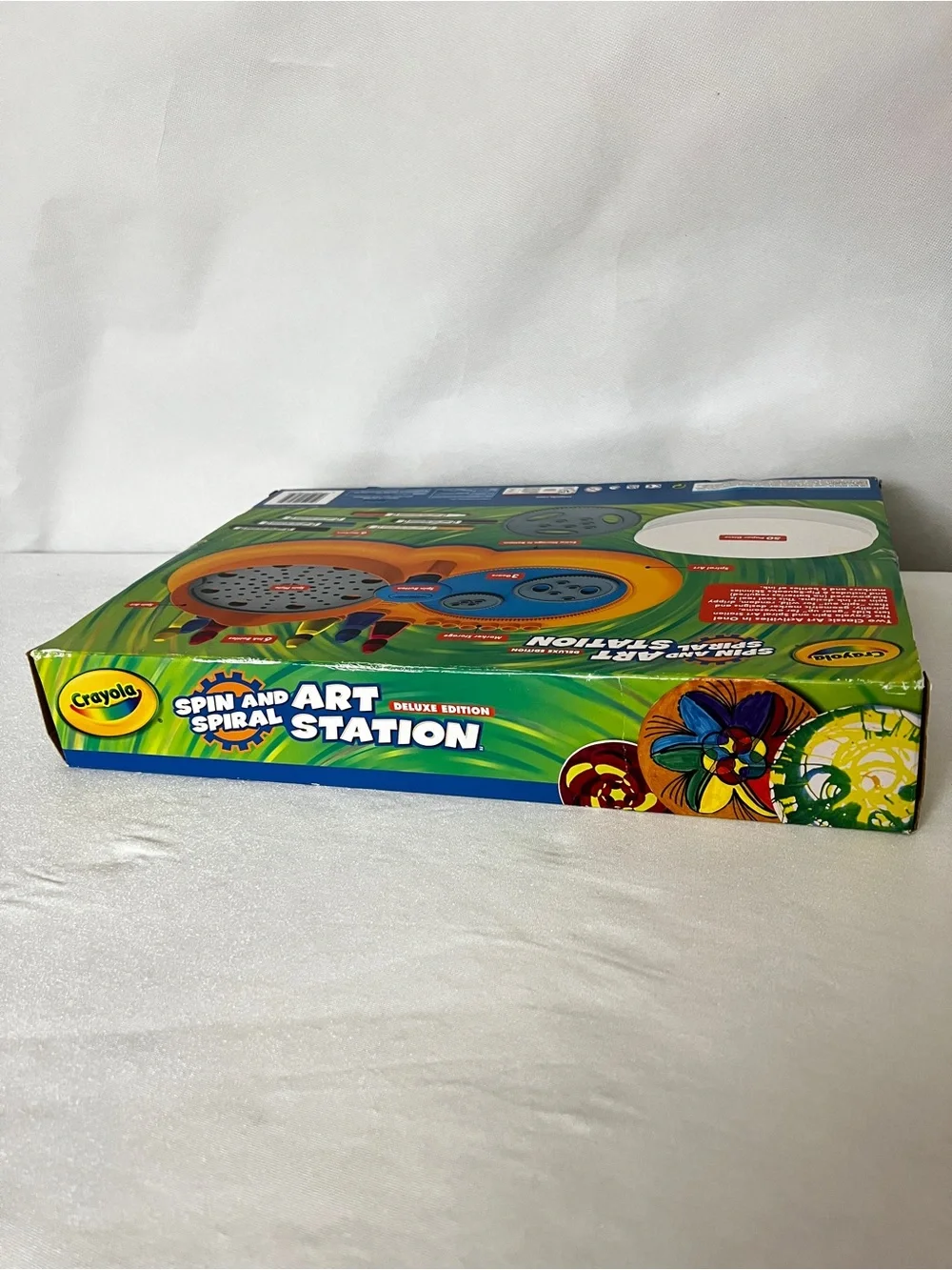 Crayola Spin & Spiral Art Station Deluxe, DIY Crafts, Toys for Boys & Girls 6+